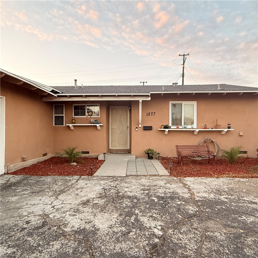 1277 Essex