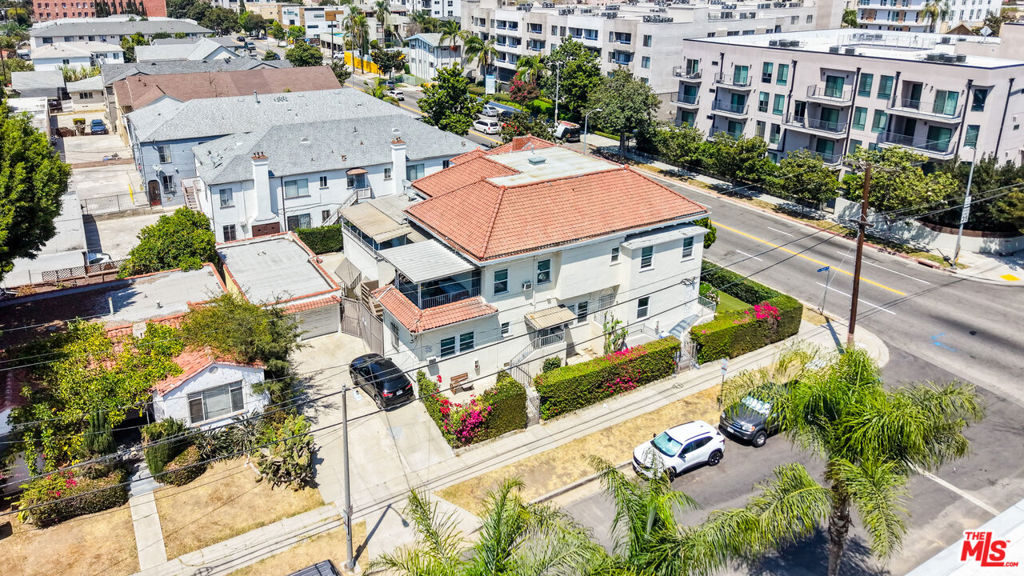 939 S Wilton Place, Los Angeles, CA 90019 — photo 1