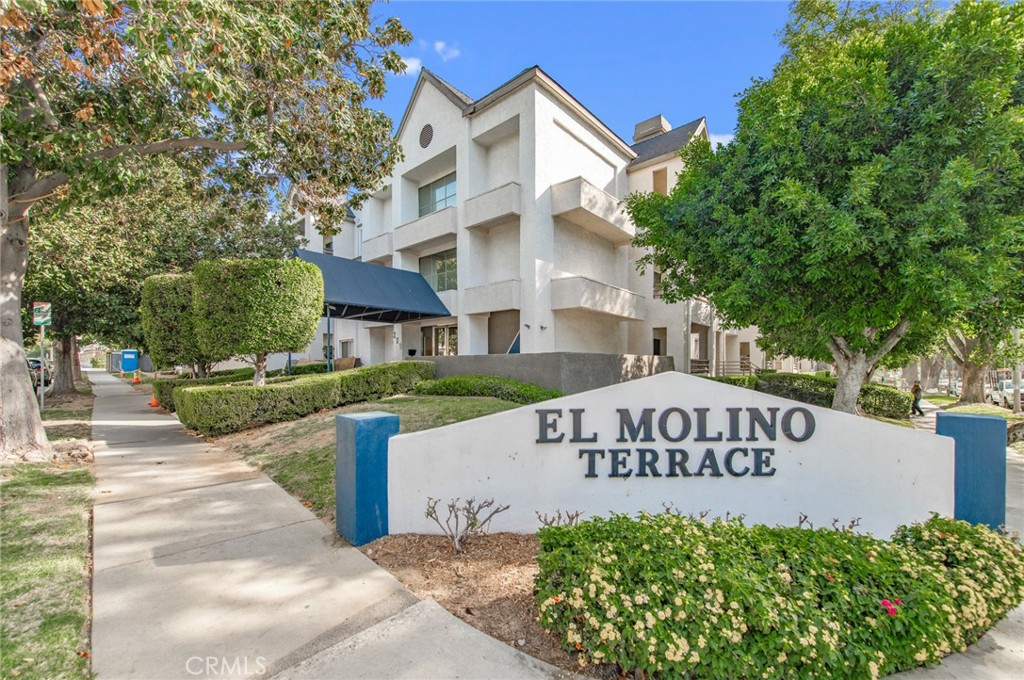 300 N El Molino #312