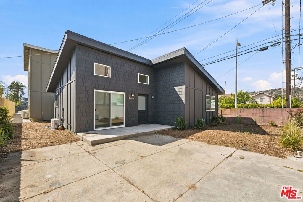 581 W Ave 28, Los Angeles, CA 90065 — photo 1
