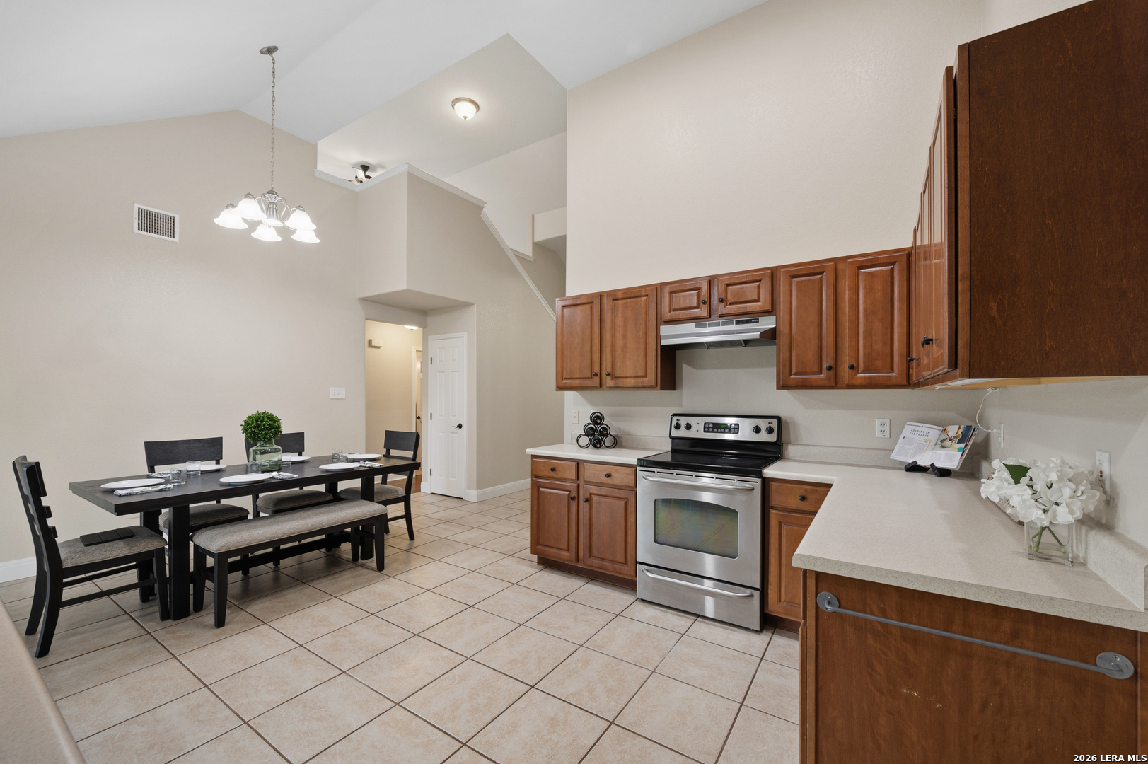 904 Misty Lane, ,  78070 — photo 1