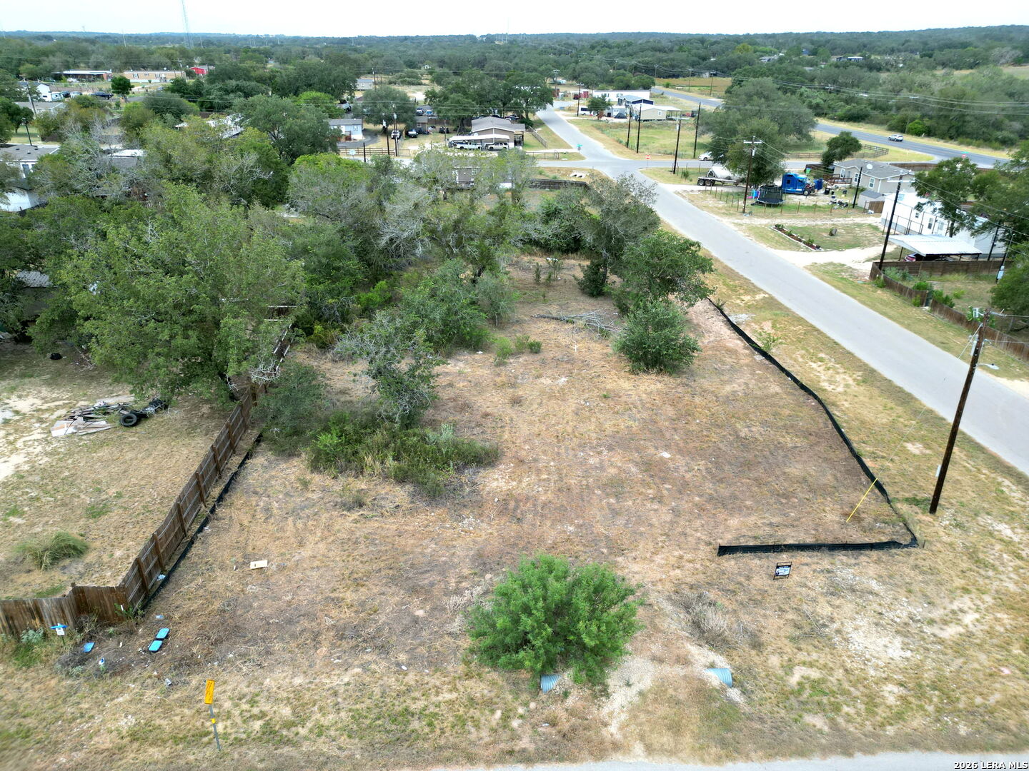 100 Villa Ridge, Poteet, TX 78065 — photo 1