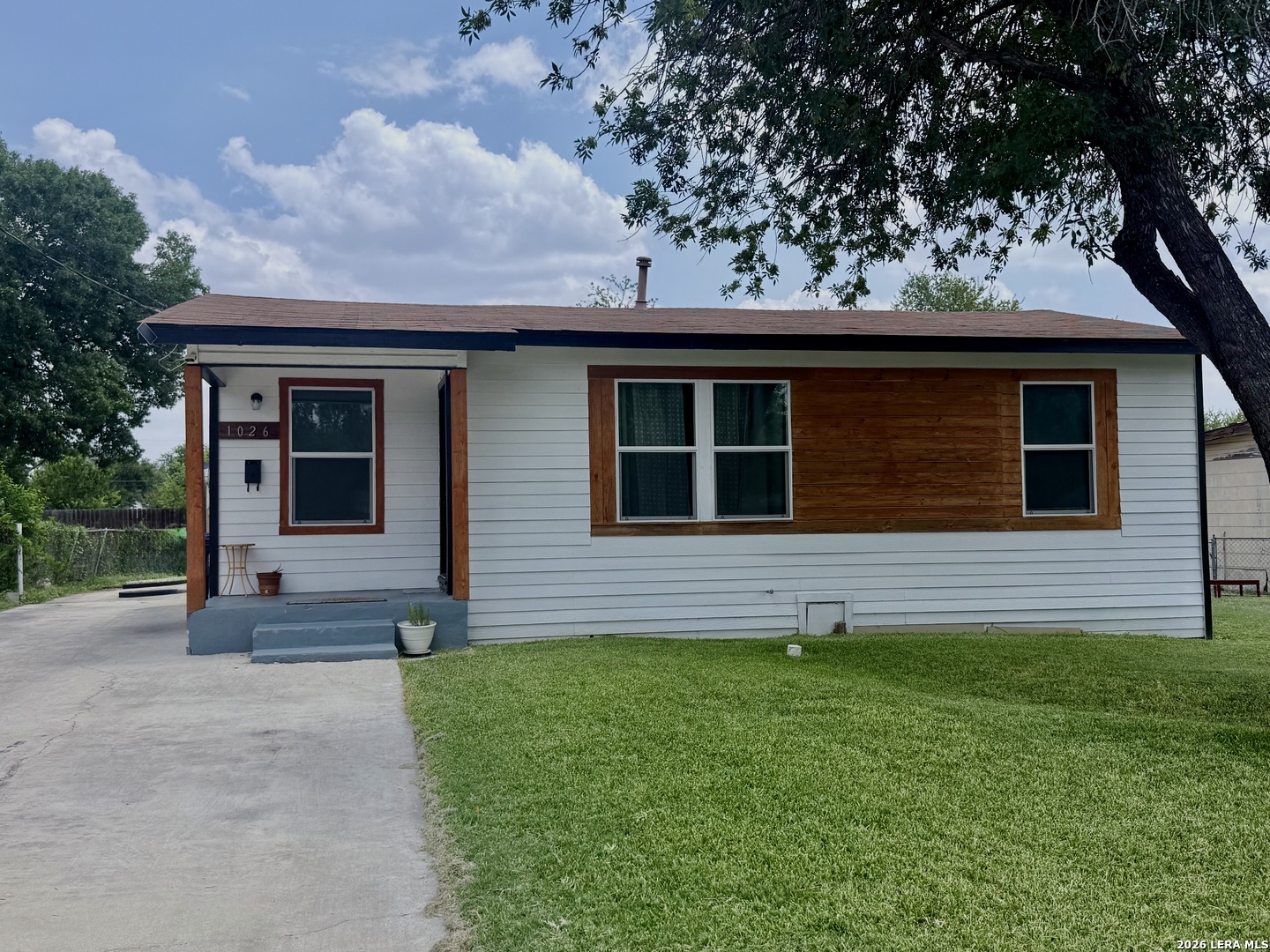 1026 NW 36th, San Antonio, TX 78228 — photo 1