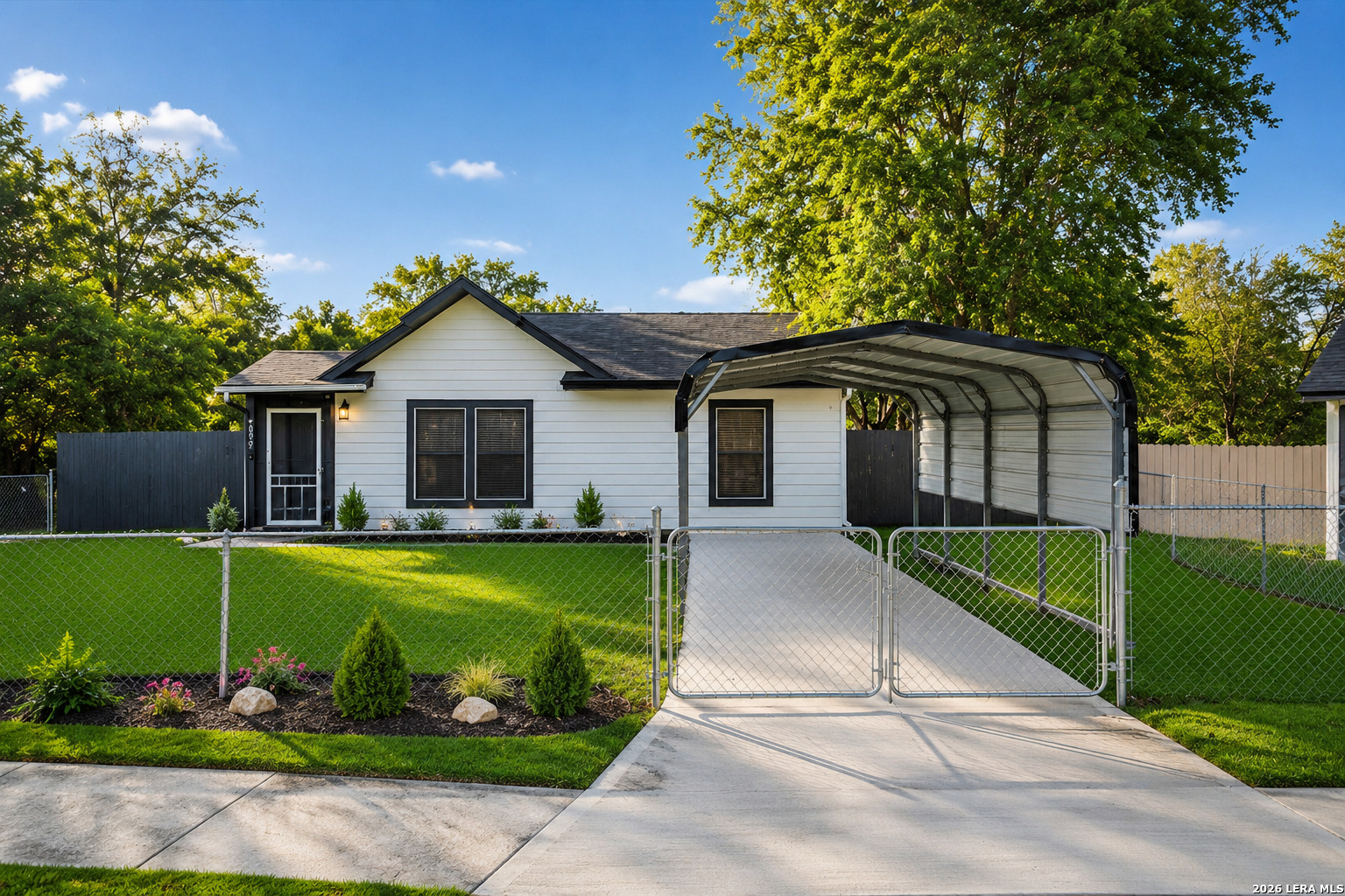 6602 Swiss Oaks, San Antonio, TX 78227 — photo 1