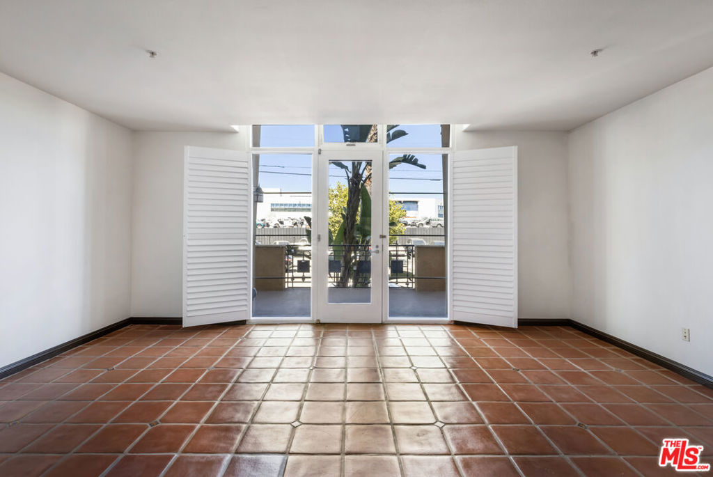 360 W Avenue 26 100, Los Angeles, CA 90031 — photo 1