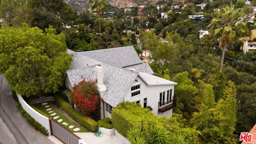 2356 Hollyridge Drive, Los Angeles, CA 90068 — photo 1