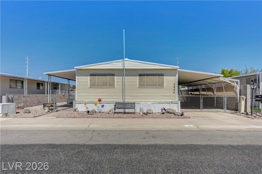 3652  Katmai Drive, Las Vegas, NV 89122 — photo 1