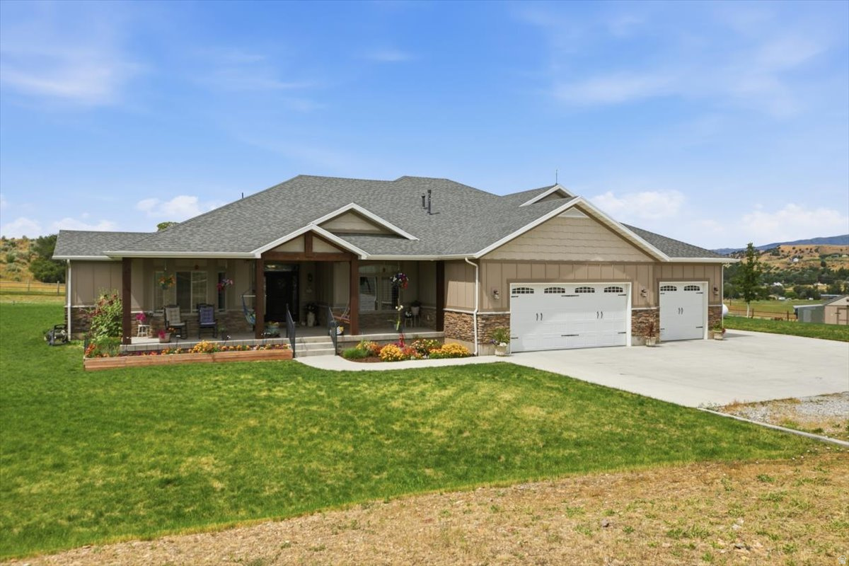 3123  RIVERDALE RD, Preston, ID 83263 — photo 1