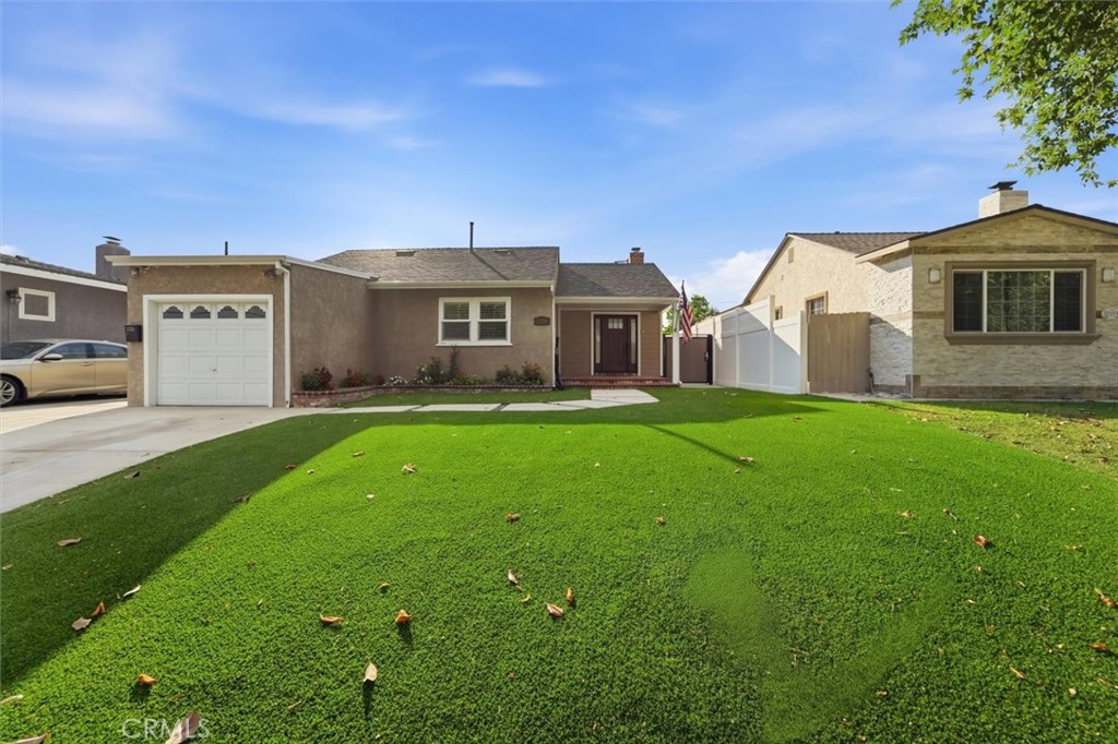 3329 N Los Coyotes Diagonal, Long Beach, CA 90808 — photo 1