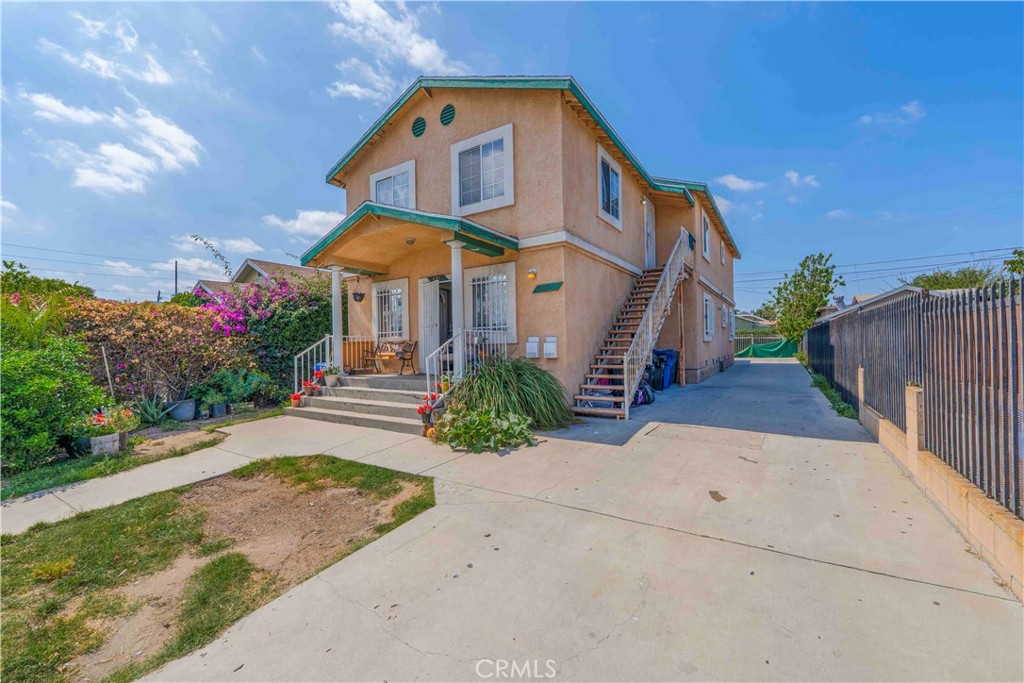 329 E 82nd, Los Angeles, CA 90003 — photo 1