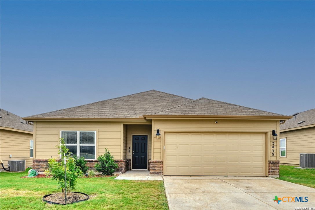 3433 Canyon Ridge, Seguin, TX 78155 — photo 1