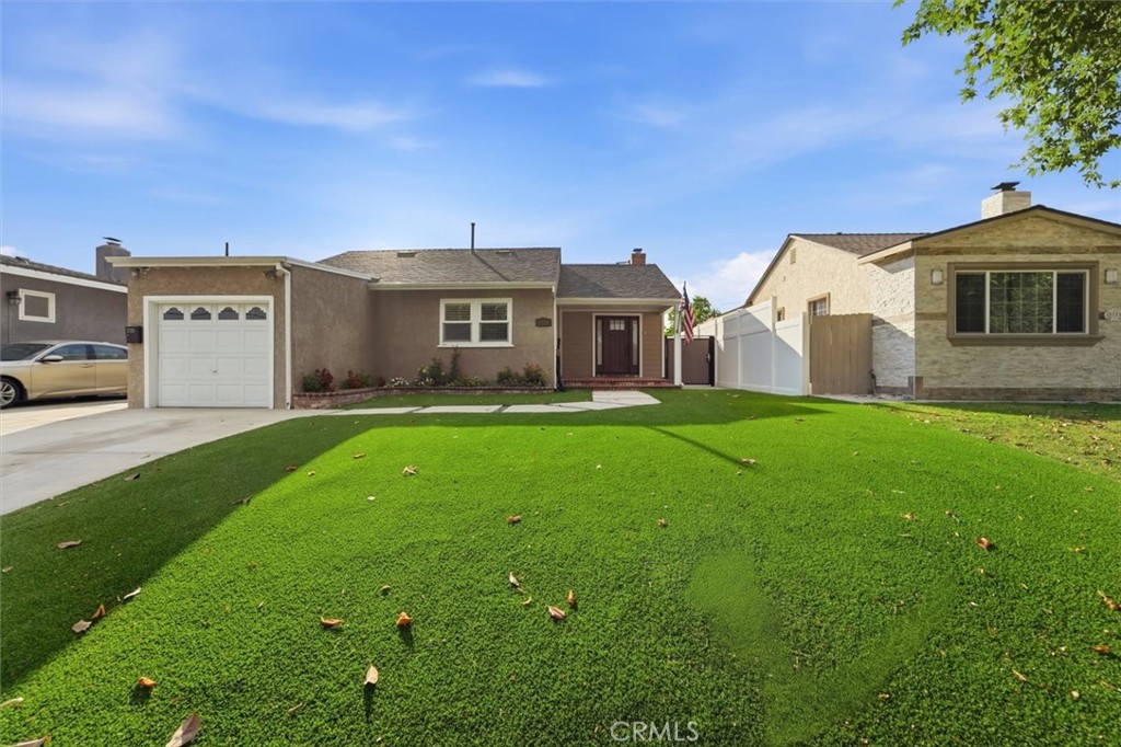 3329 N Los Coyotes Diagonal, Long Beach, CA 90808 — photo 1
