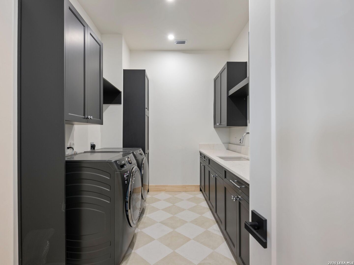 10202 Nina Ridge, ,  78255 — photo 1