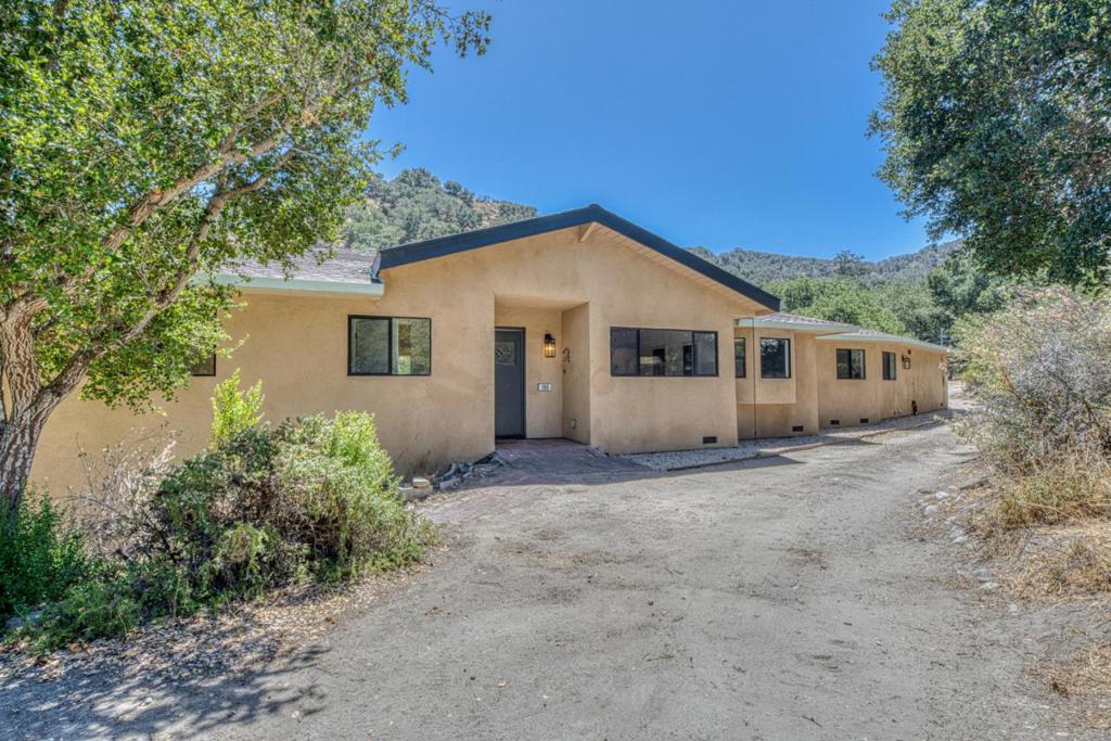 186 San Benancio Road