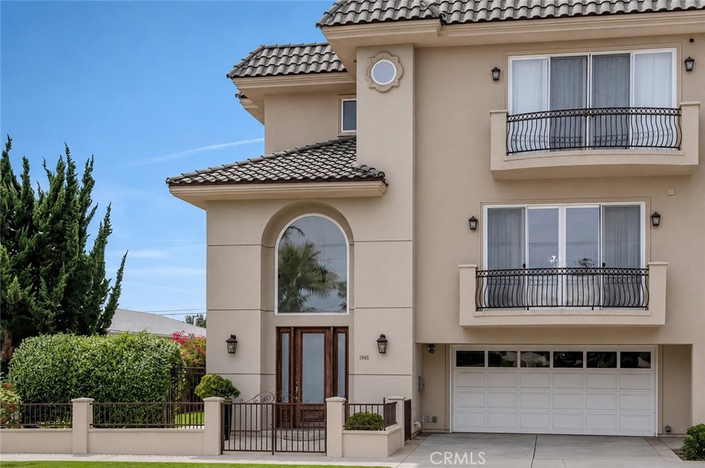 1905 Colby Avenue, Los Angeles, CA 90025 — photo 1