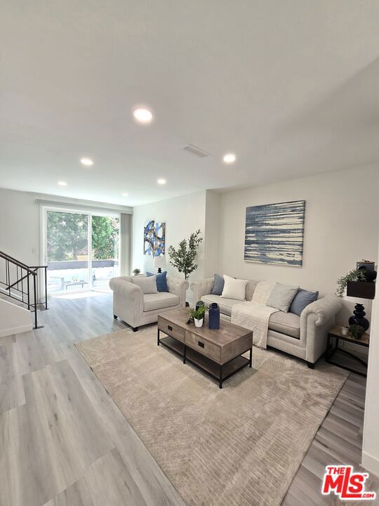 10976 1/2 National Boulevard, Los Angeles, CA 90064 — photo 1