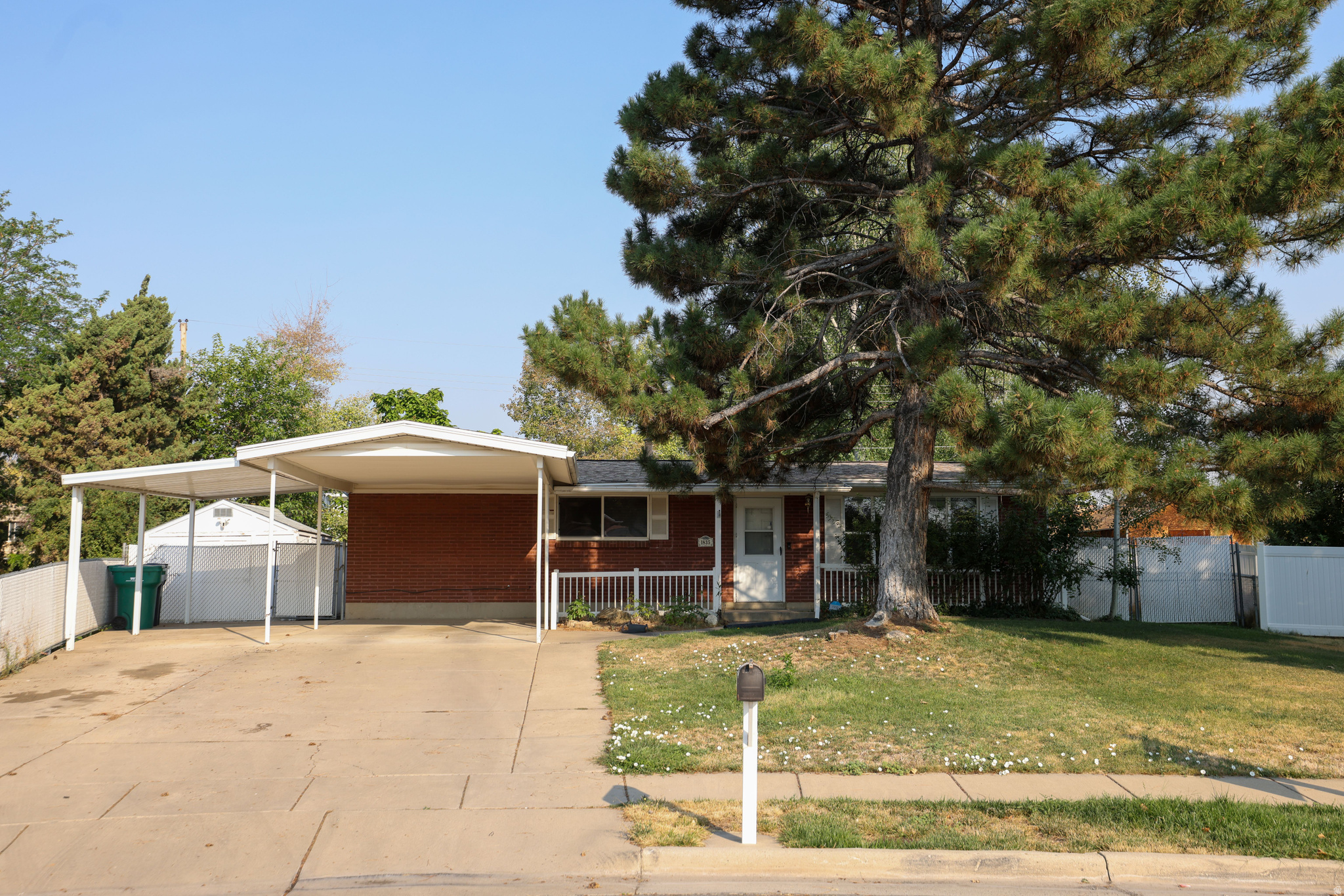1835 N AFTON CIR, Layton, UT 84041 — photo 1