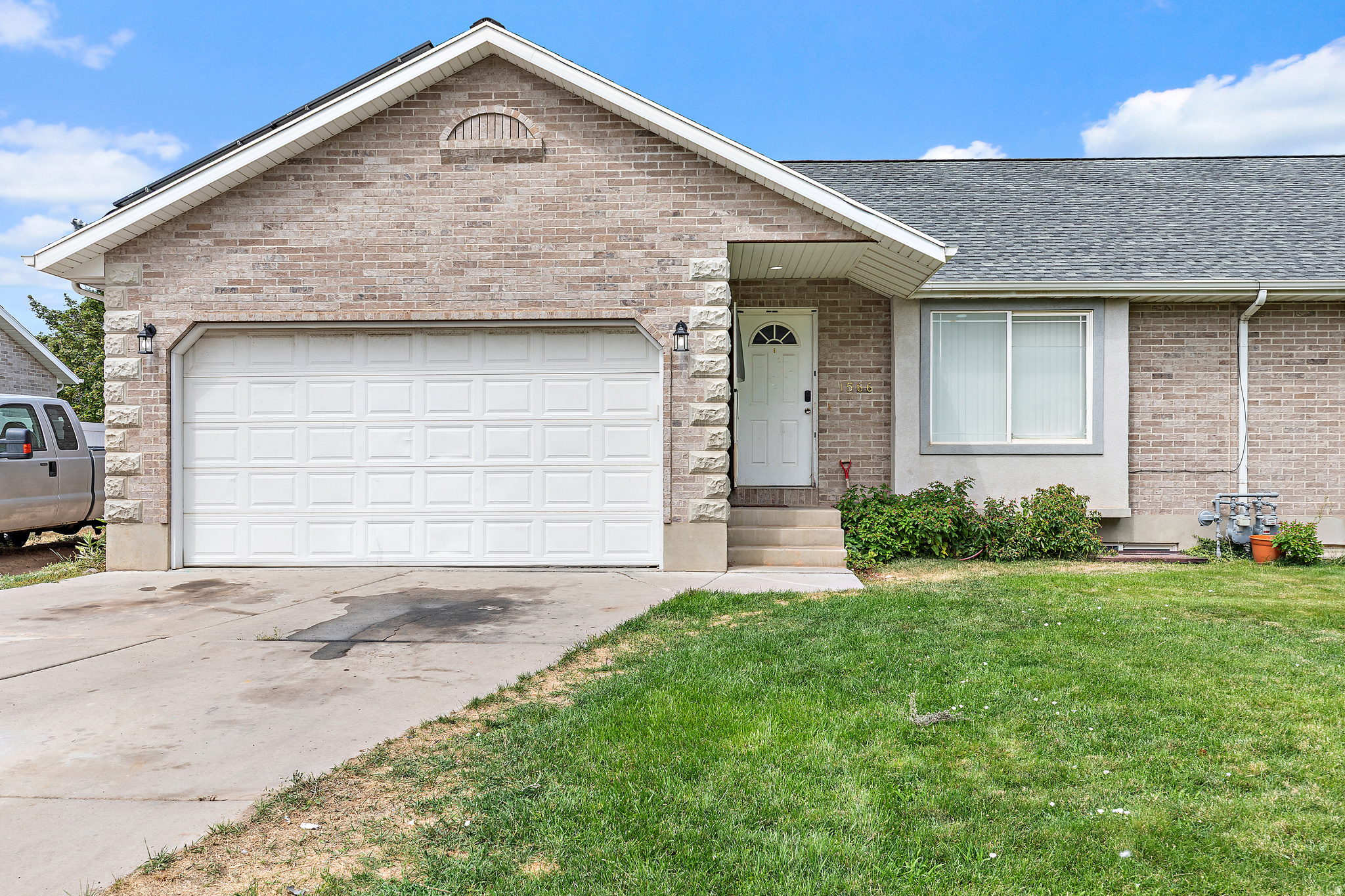 1566 S 2000 E, Spanish Fork, UT 84660 — photo 1