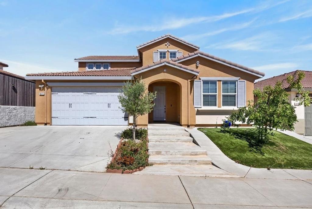 8475 Crimson Clover Circle
