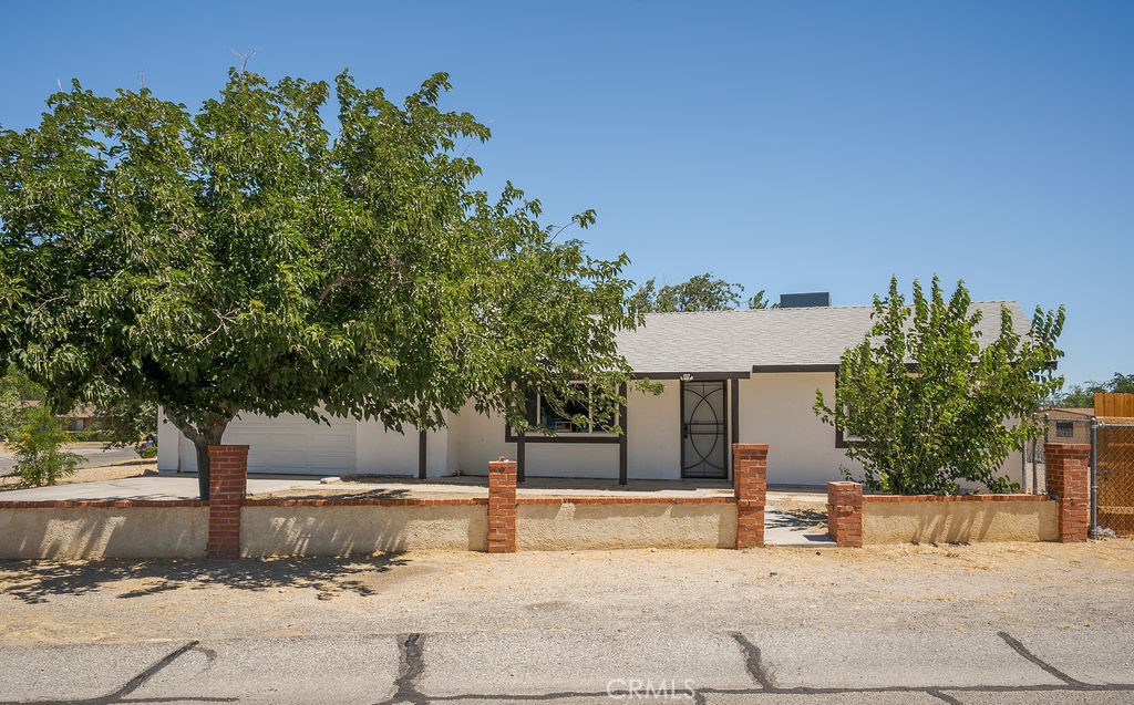 40104 166th Street E, Lake Los Angeles, CA 93591 — photo 1