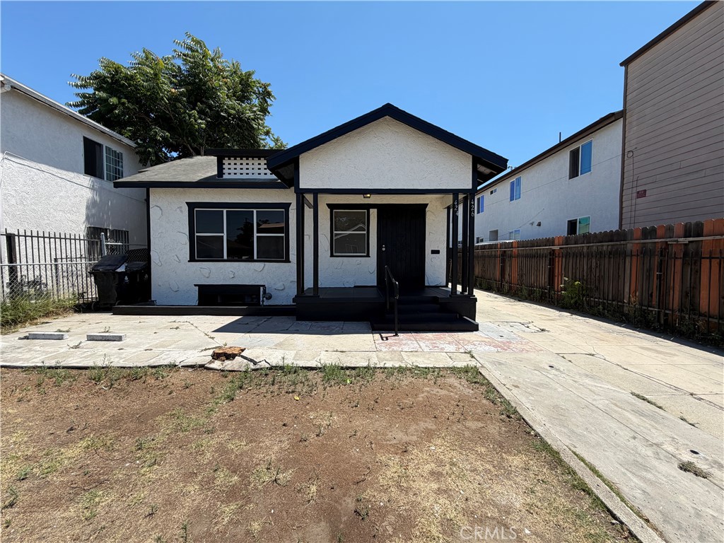 424 E 61st, Los Angeles, CA 90003 — photo 1