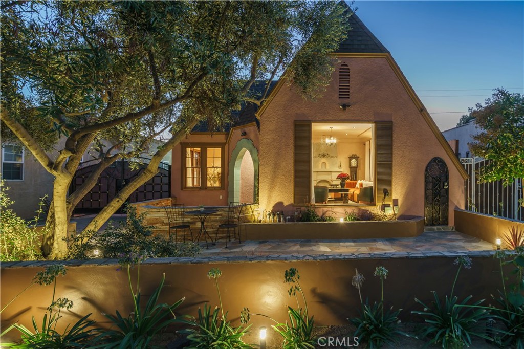 2015 San Francisco Avenue, Long Beach, CA 90806 — photo 1