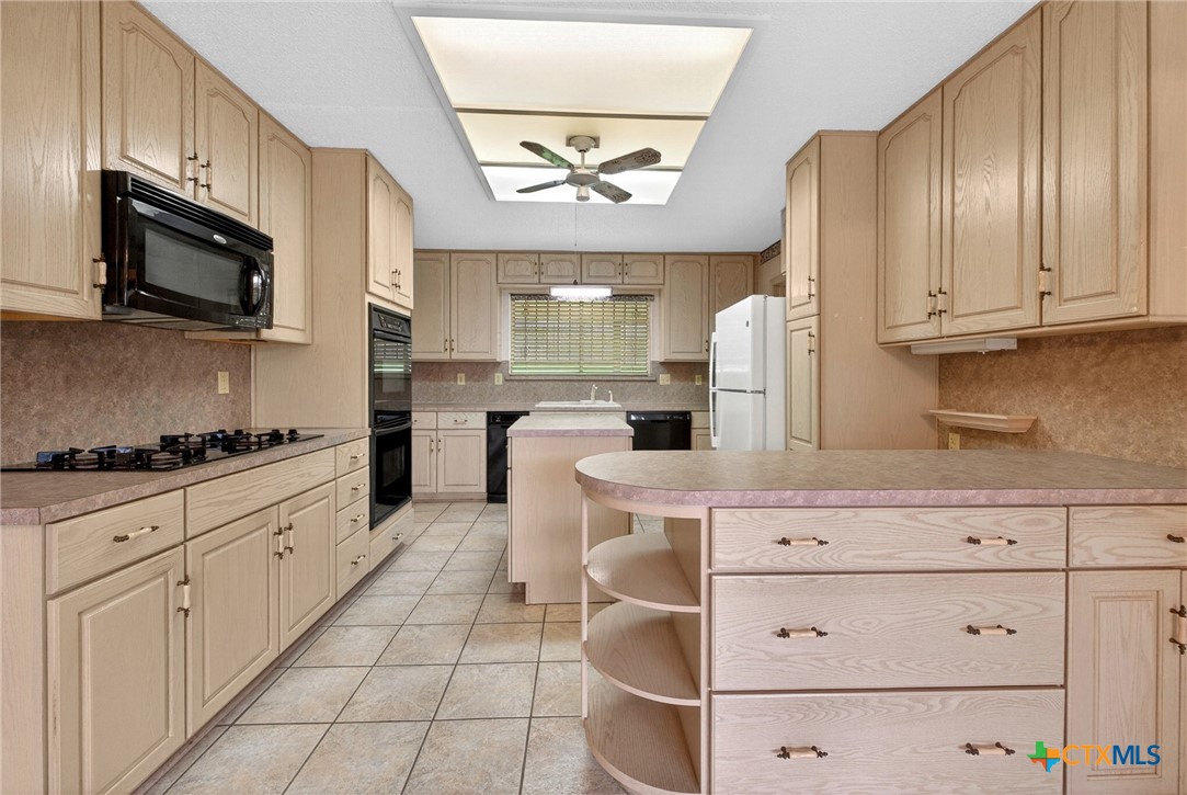 605 E Mary Jane Drive, Killeen, TX 76541 — photo 1
