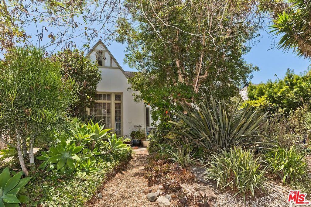 10626 Ohio Avenue, Los Angeles, CA 90024 — photo 1