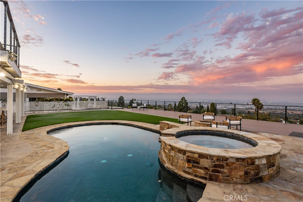 27108 Diamondhead, Rancho Palos Verdes, CA 90275 — photo 1