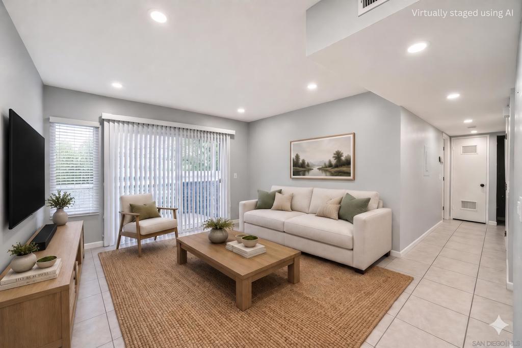675 Diamond Way 137, Vista, CA 92083 — photo 1