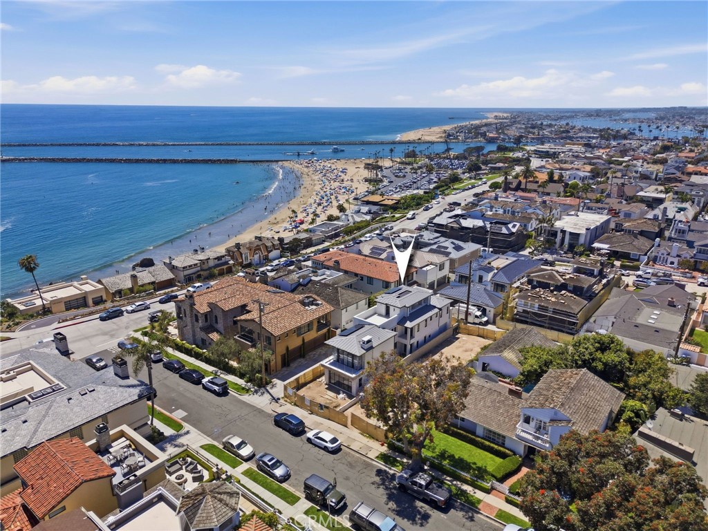 209 Narcissus Avenue, Corona Del Mar, CA 92625 — photo 1