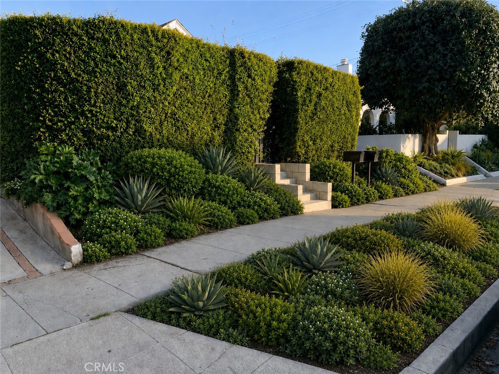 716 N Sierra Bonita Avenue, Los Angeles, CA 90046 — photo 1