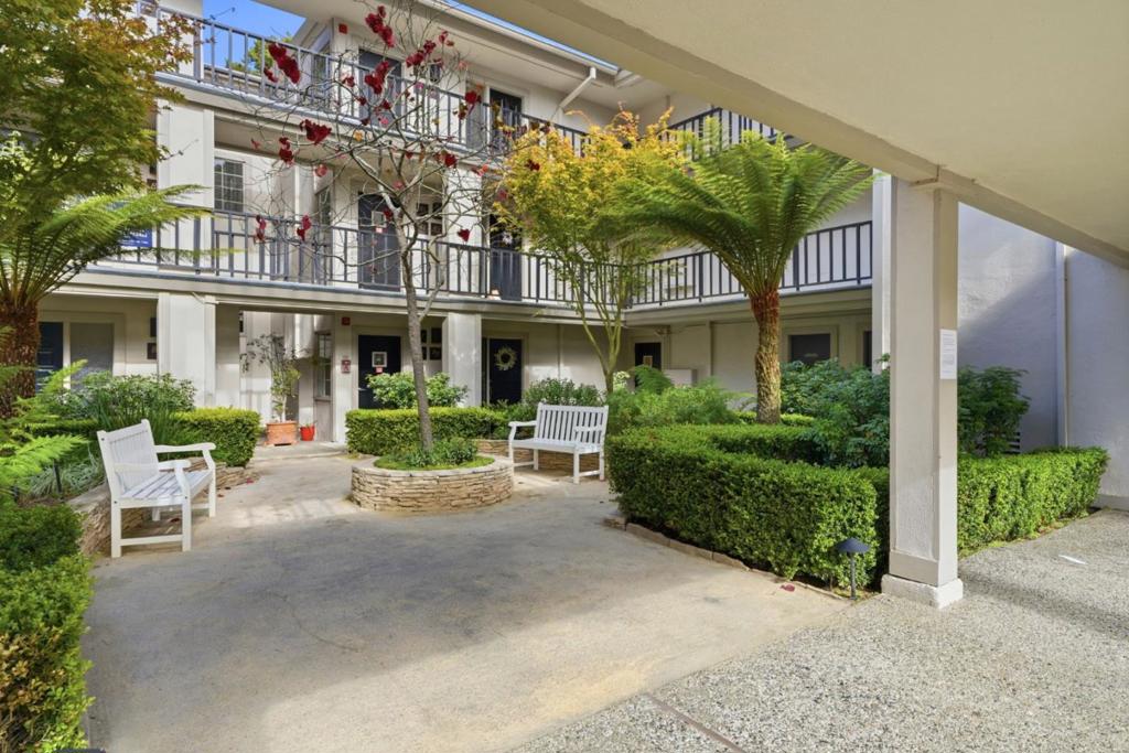 80 Ocean Pines Lane