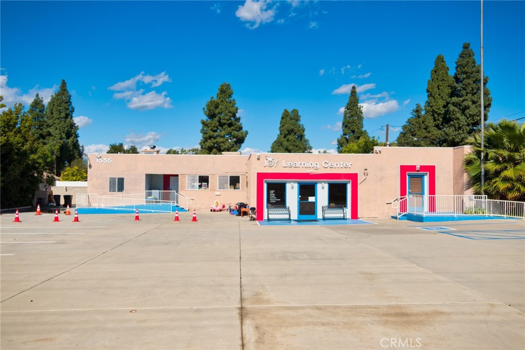 1555 W Commonwealth Avenue, Fullerton, CA 92833 — photo 1