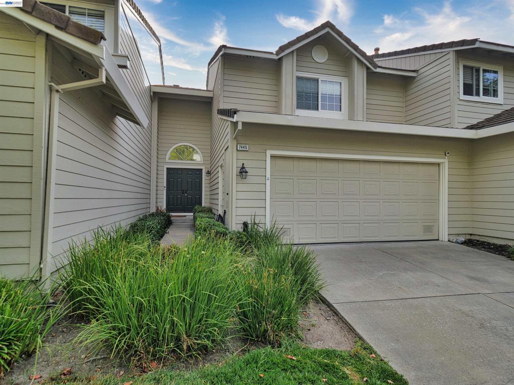 7445 Rolling Hills Cir, Dublin, CA 94568 — photo 1