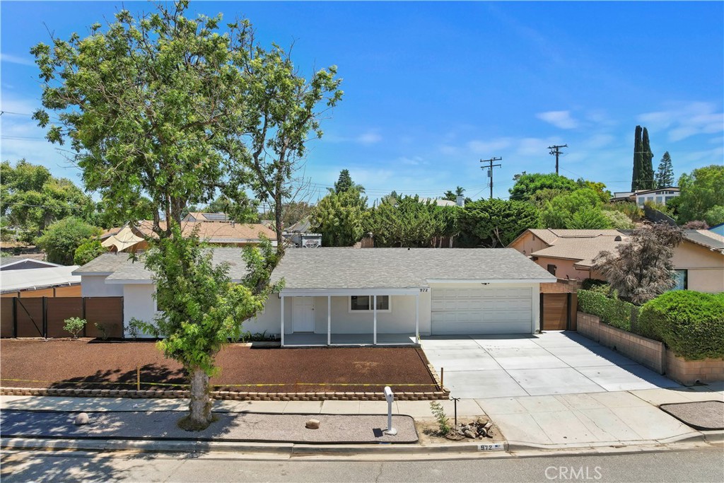 972 Appleton, Simi Valley, CA 93065 — photo 1