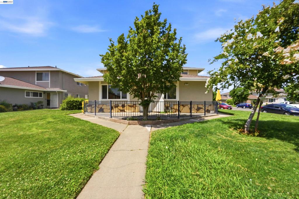 9079 Pinata Way 1, Sacramento, CA 95826 — photo 1