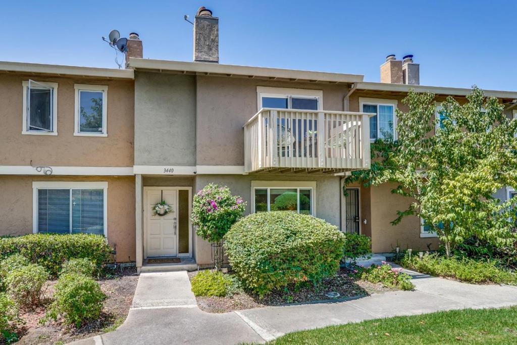 3440 Brushcreek Way, San Jose, CA 95121 — photo 1