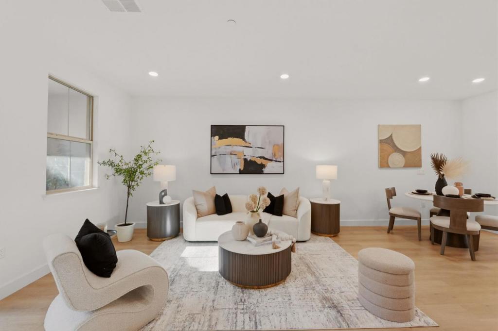 1065 Darwin Terrace 3, Sunnyvale, CA 94085 — photo 1