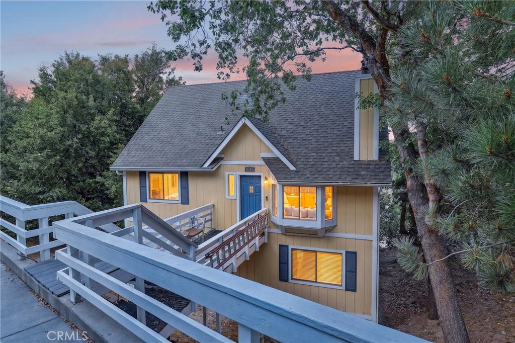 1127 Yukon, Lake Arrowhead, CA 92352 — photo 1