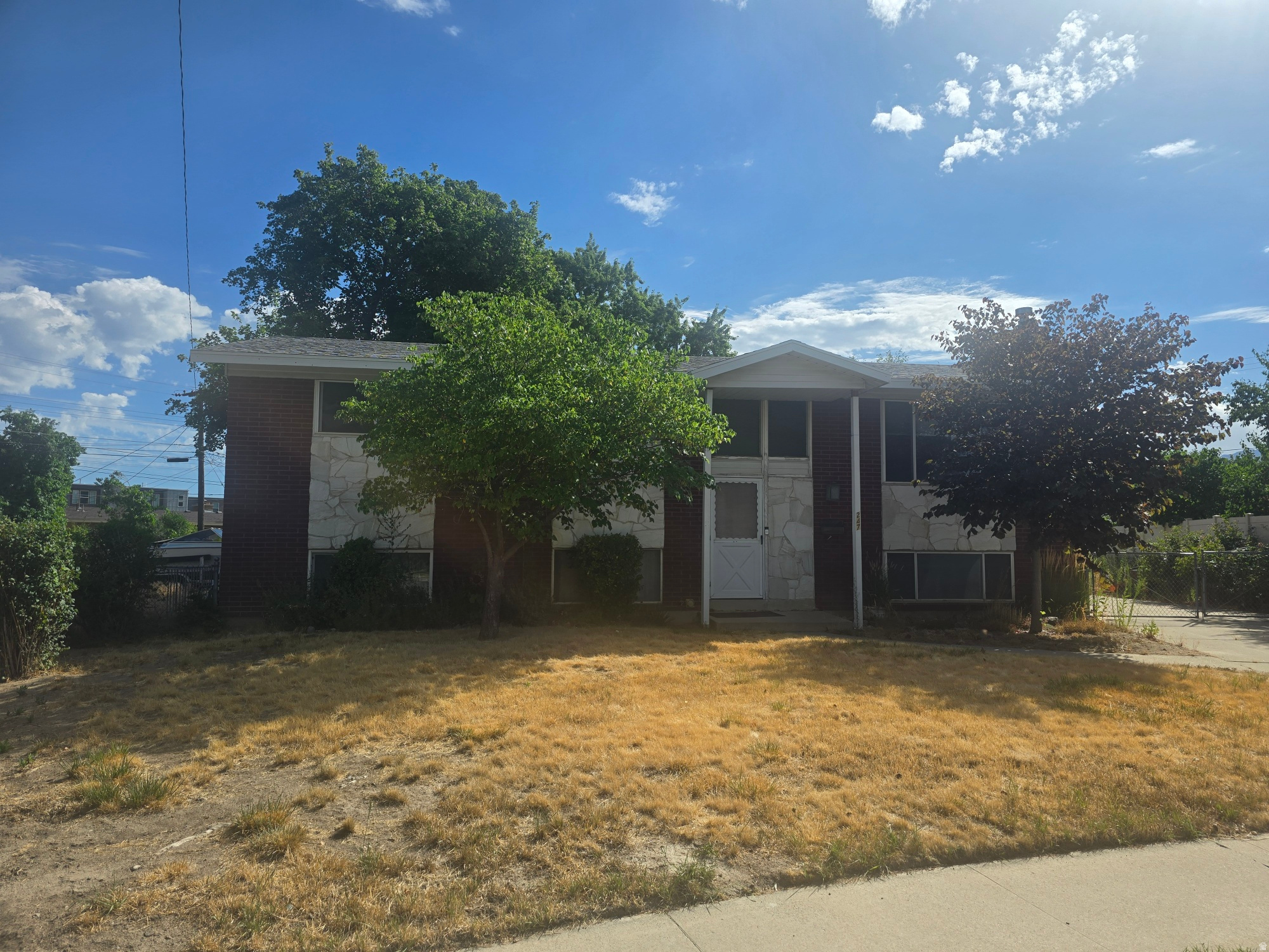247 E NICOLETTI DR, Midvale, UT 84047 — photo 1