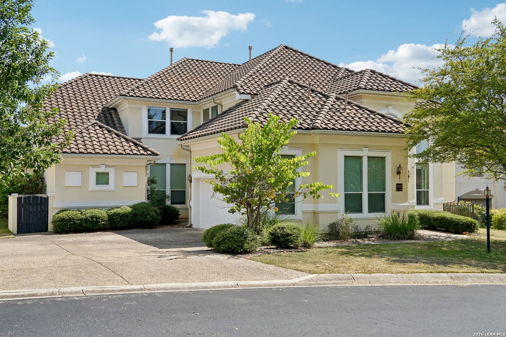 7439 Hovingham, San Antonio, TX 78257 — photo 1