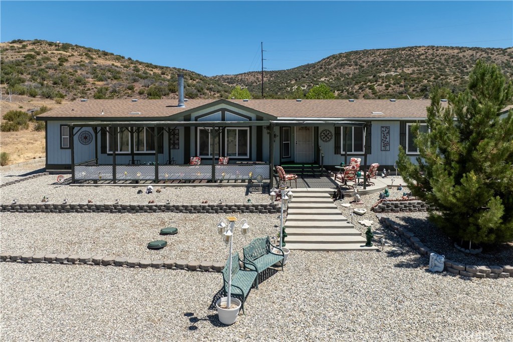24900 Ponderosa, Tehachapi, CA 93561 — photo 1