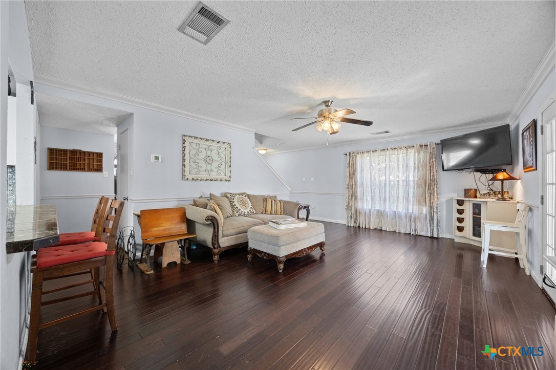 1001 Canterbury, Georgetown, TX 78626 — photo 1