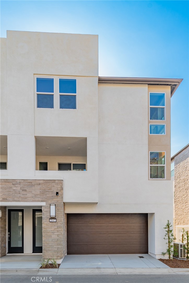 2647 Everly Dr, San Diego, CA 92108 — photo 1