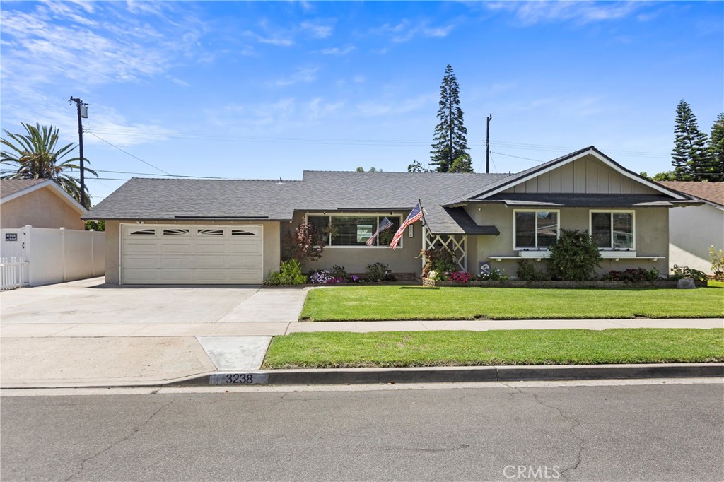 3238 W Ravenswood, Anaheim, CA 92804 — photo 1