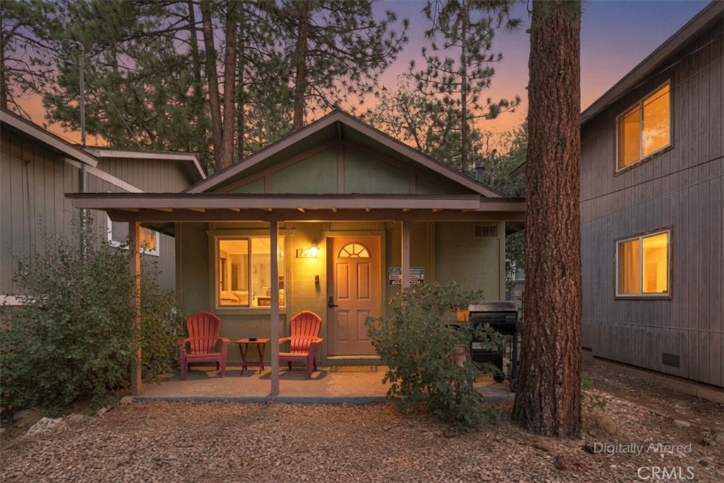 728 Holmes Lane, Sugarloaf, CA 92386 — photo 1