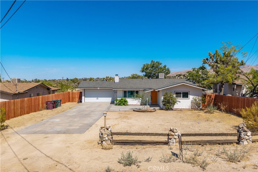 7563 Valley Vista Avenue, Yucca Valley, CA 92284 — photo 1