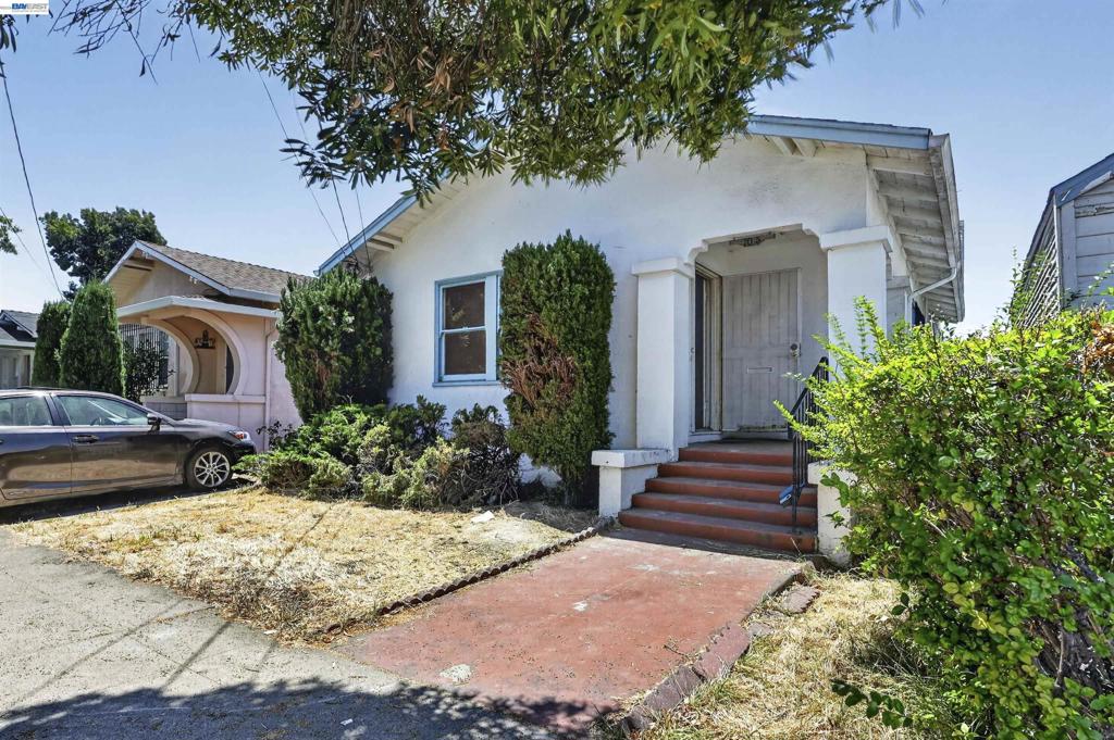 7015 Holly St, Oakland, CA 94621 — photo 1
