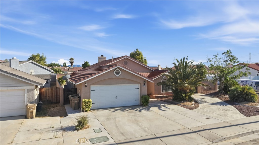 14405 Cedar, Hesperia, CA 92344 — photo 1
